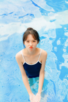 水蓝星